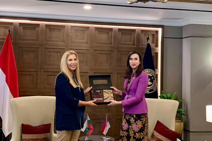 Среща на посланик Таня Димитрова с министъра на туризма на Република Индонезия, Н.Пр. Видиянти Путри Вардхана